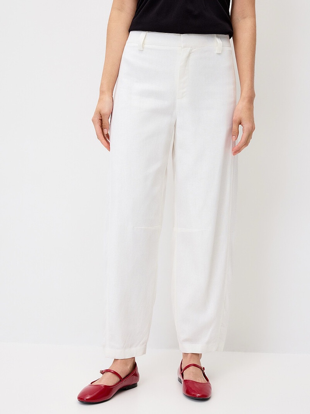 Simons Twik Linen-blend barrel-leg dress pant
